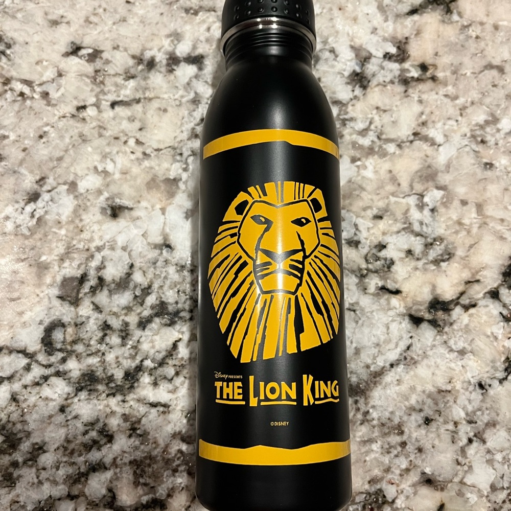 The Lion King Black and Gold tumbler